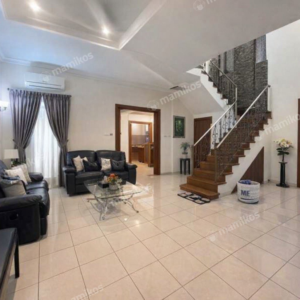 Rumah Sertifikat SHM 5 Kamar Tidur 3 Kamar Mandi Permata Buana Jakarta Barat - Photo 4