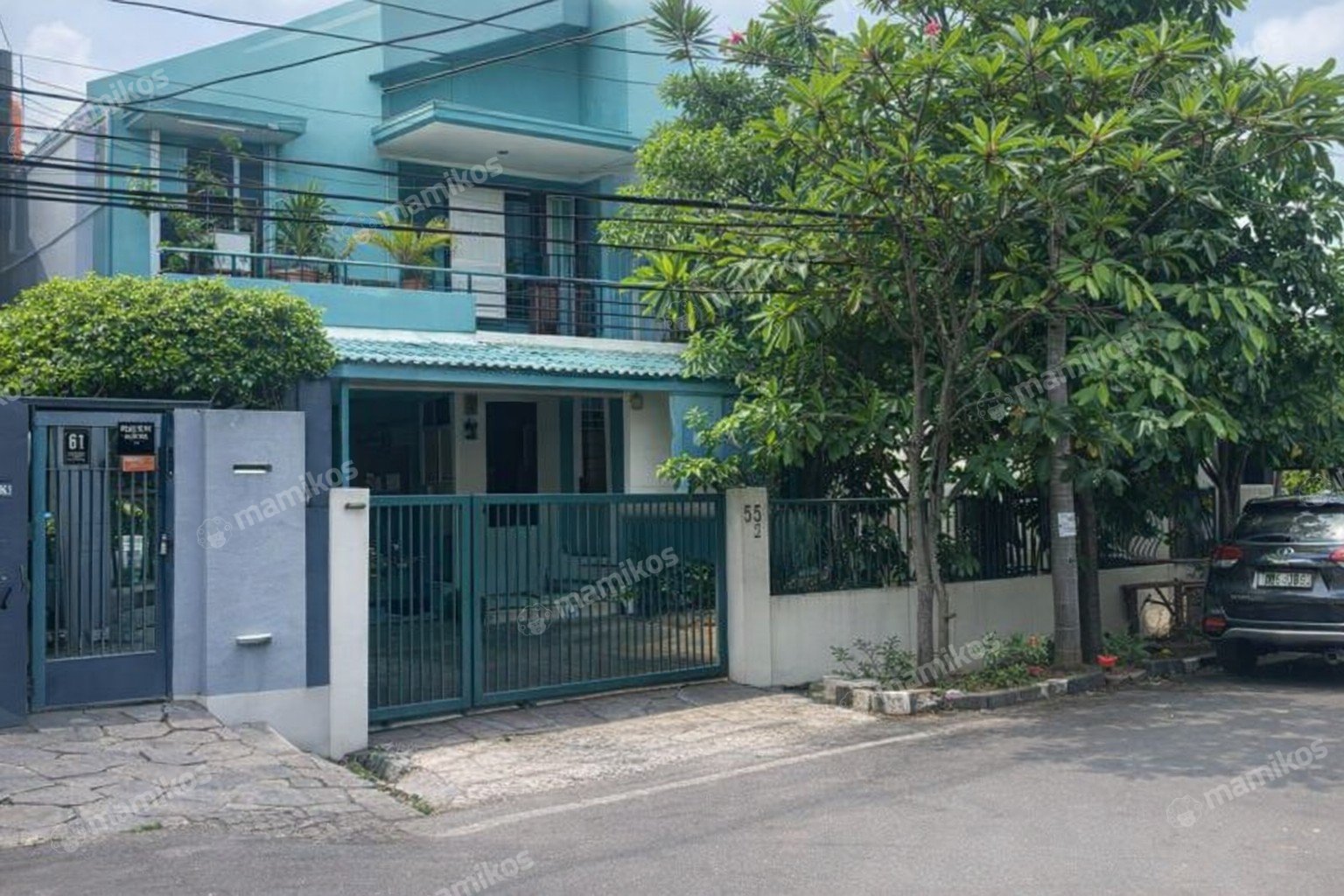 Rumah Sertifikat SHM 4 Kamar Tidur 3 Kamar Mandi Taman Meruya Jakarta Barat