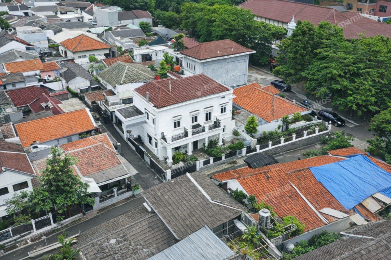 Rumah Sertifikat SHM 4 Kamar Tidur 4 Kamar Mandi Tebet Jakarta Selatan - Photo 3