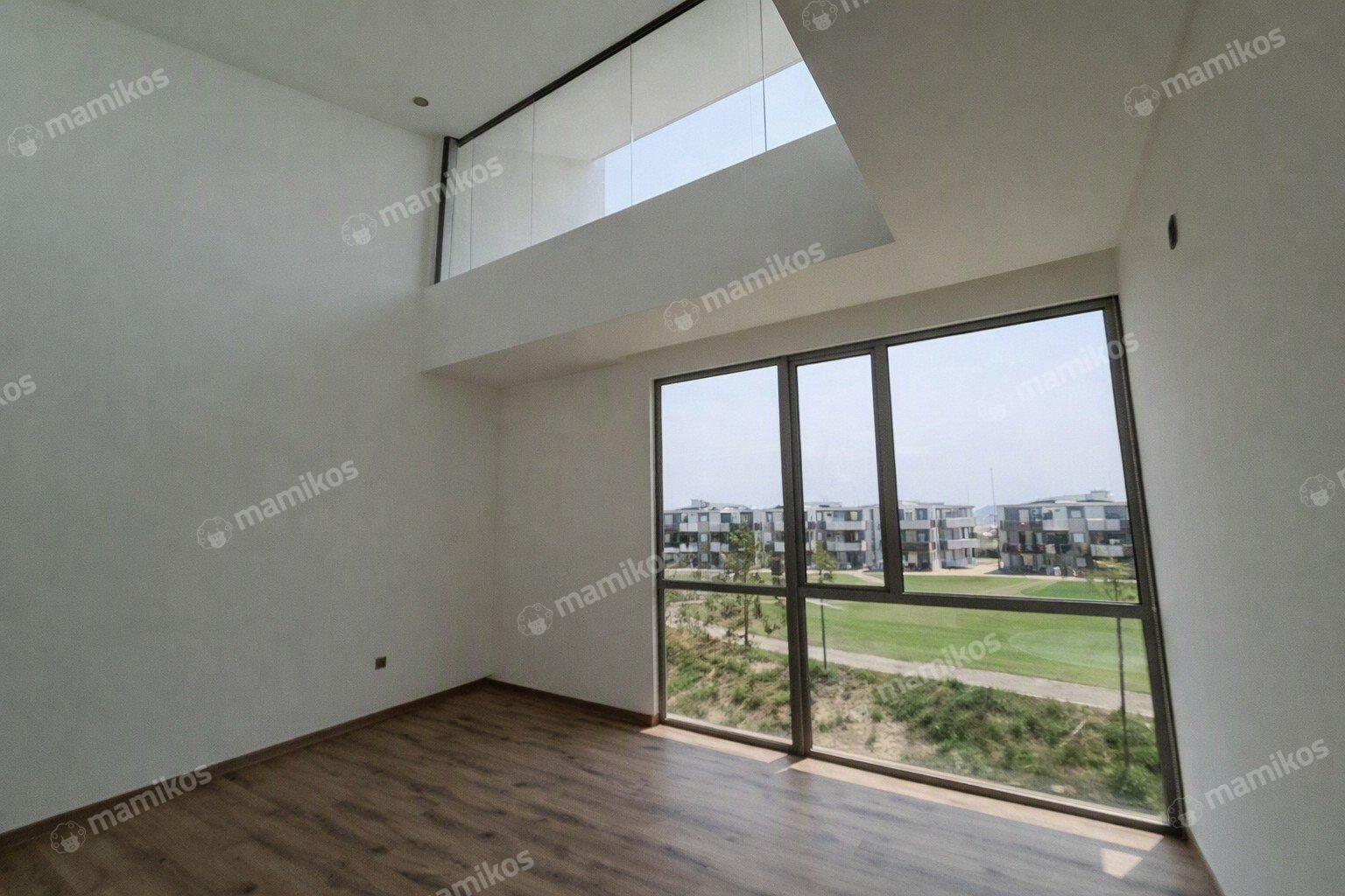 Rumah Sertifikat HGB 4 Kamar Tidur 4 Kamar Mandi Pantai Indah Kapuk Jakarta Utara - Photo 4