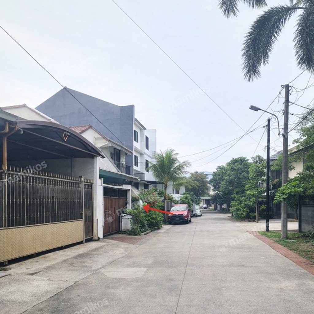 Rumah Sertifikat SHM 5 Kamar Tidur 5 Kamar Mandi Green garden Jakarta Barat - Photo 3