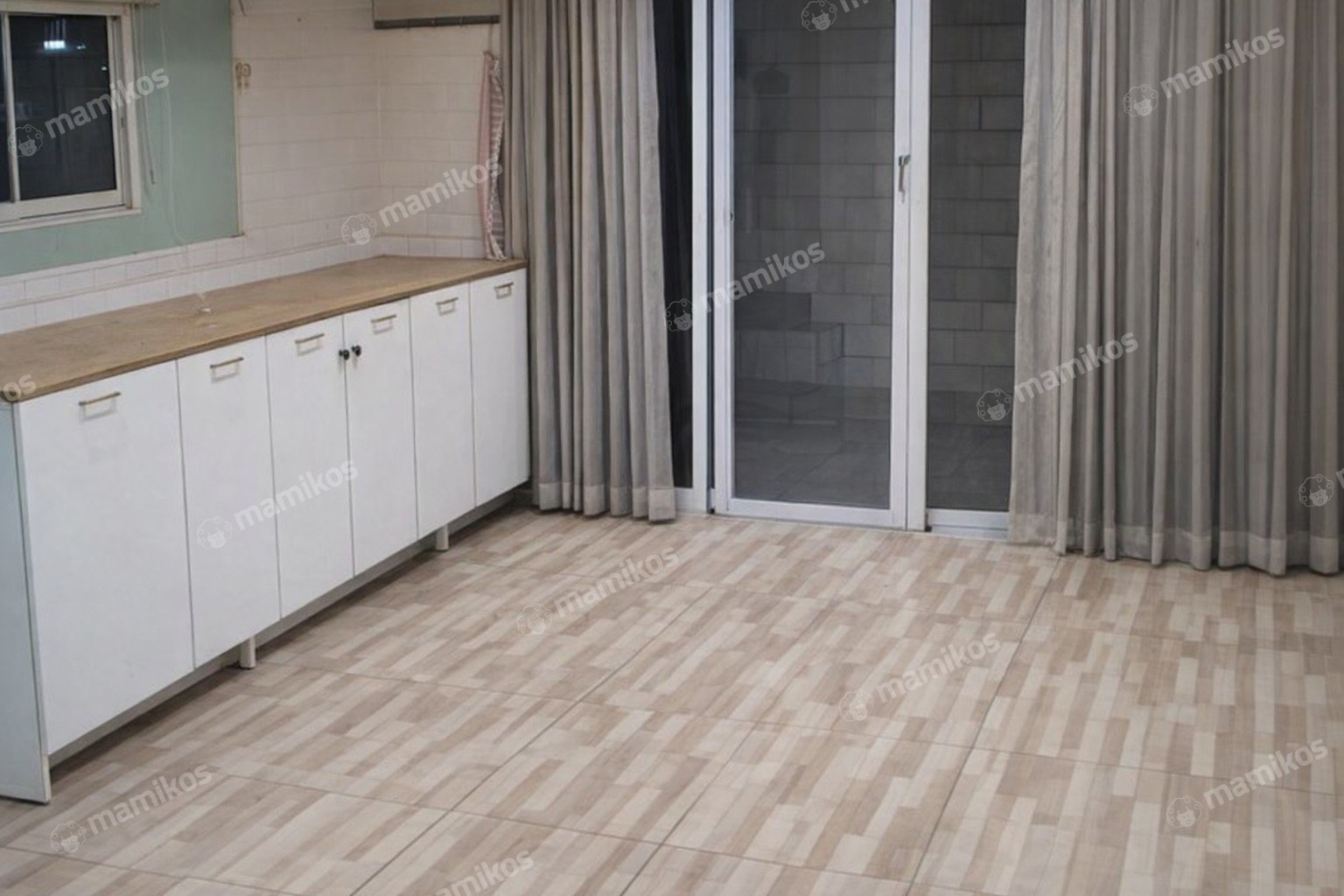 Rumah 4KT 3KM Green Lake City Jakarta Barat