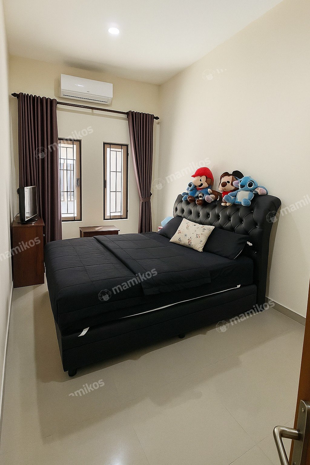 Rumah Sertifikat SHM 5 Kamar Tidur 3 Kamar Mandi Tanjung Duren Jakarta Barat - Photo 5