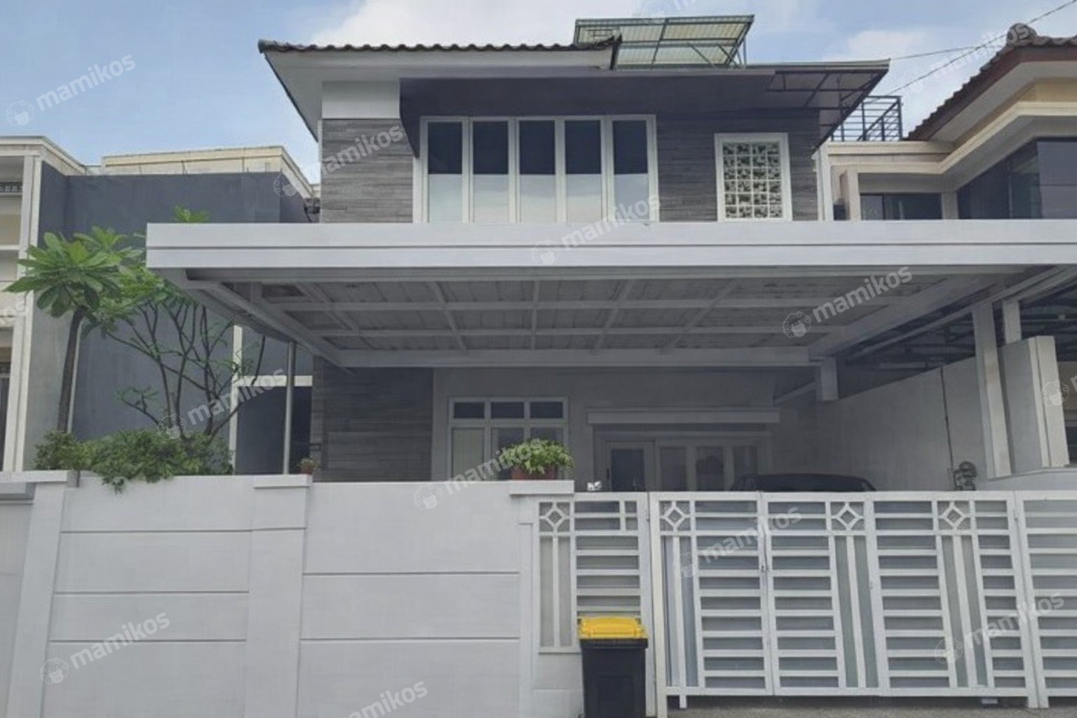 Rumah Sertifikat SHM 6 Kamar Tidur 5 Kamar Mandi Pondok Kelapa Jakarta Timur