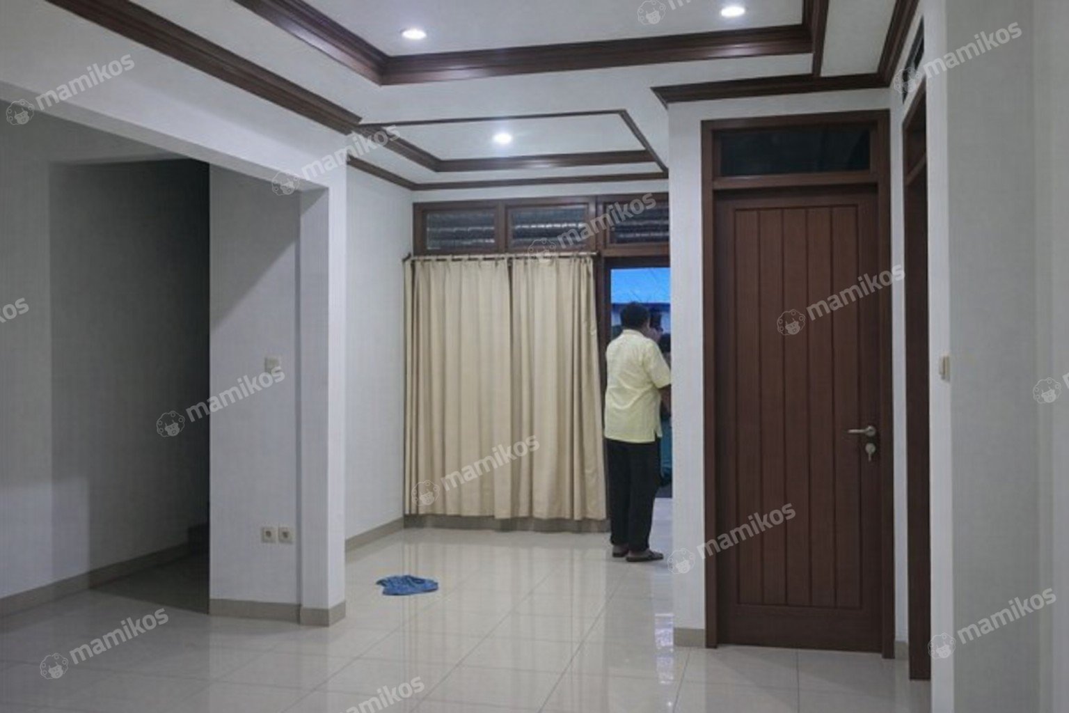 Rumah Sertifikat SHM 3 Kamar Tidur 2 Kamar Mandi Cengkareng Jakarta Barat