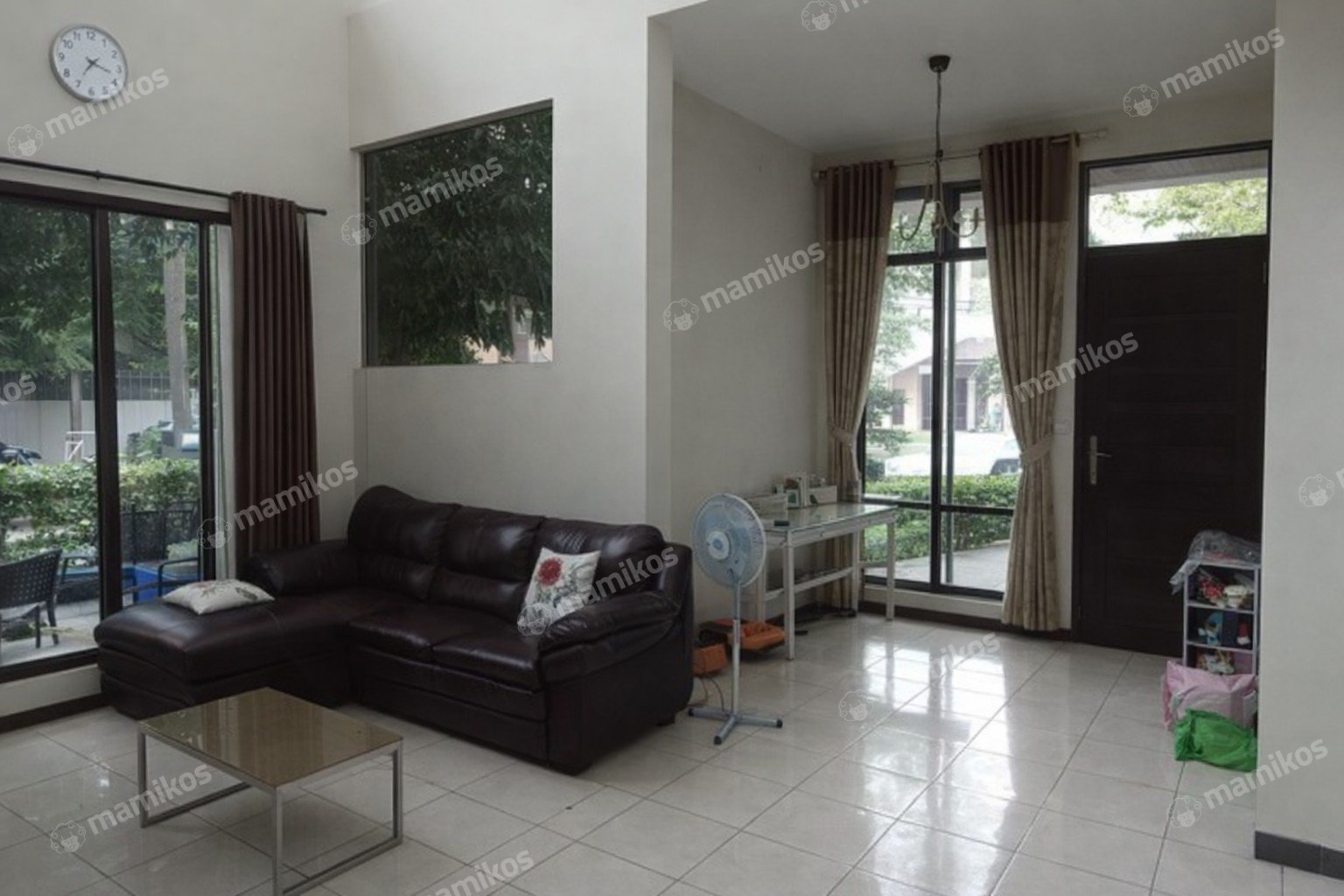 Rumah Sertifikat SHM 5 Kamar Tidur 3 Kamar Mandi Duri Kosambi Jakarta Barat