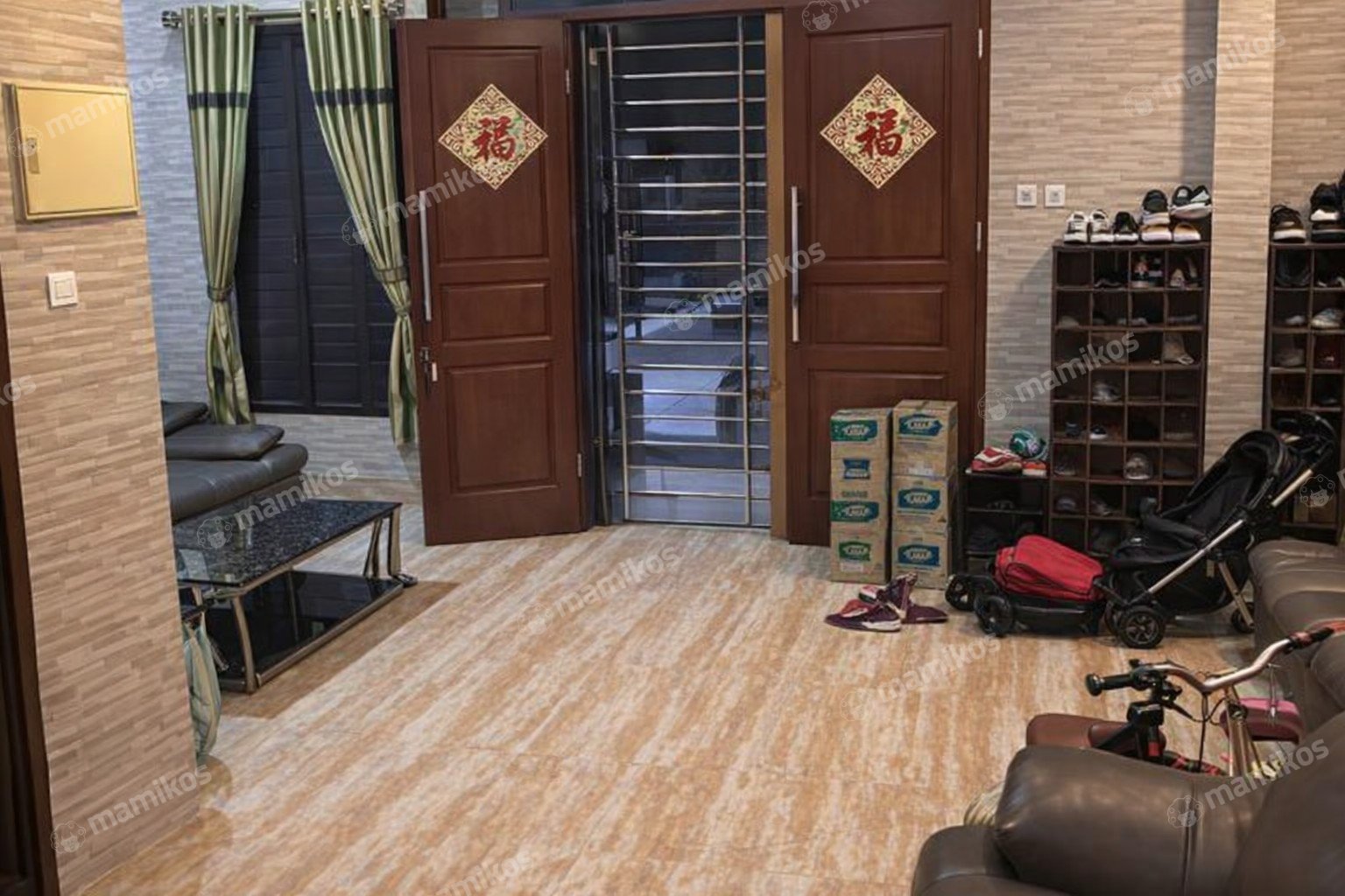 Rumah Sertifikat SHM 4 Kamar Tidur 3 Kamar Mandi Daan Mogot Jakarta Barat