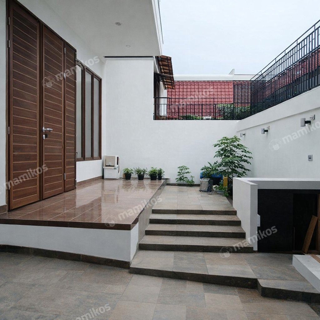 Rumah Sertifikat SHM 5 Kamar Tidur 2 Kamar Mandi Puri Indah Jakarta Barat - Photo 3
