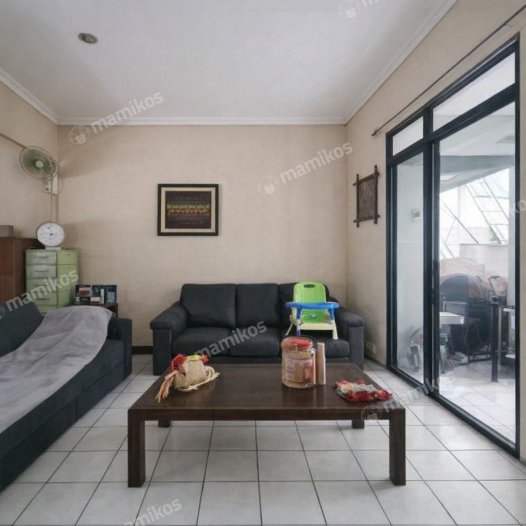 Rumah Sertifikat SHM 7 Kamar Tidur 4 Kamar Mandi Kebayoran Baru Jakarta Selatan - Photo 2