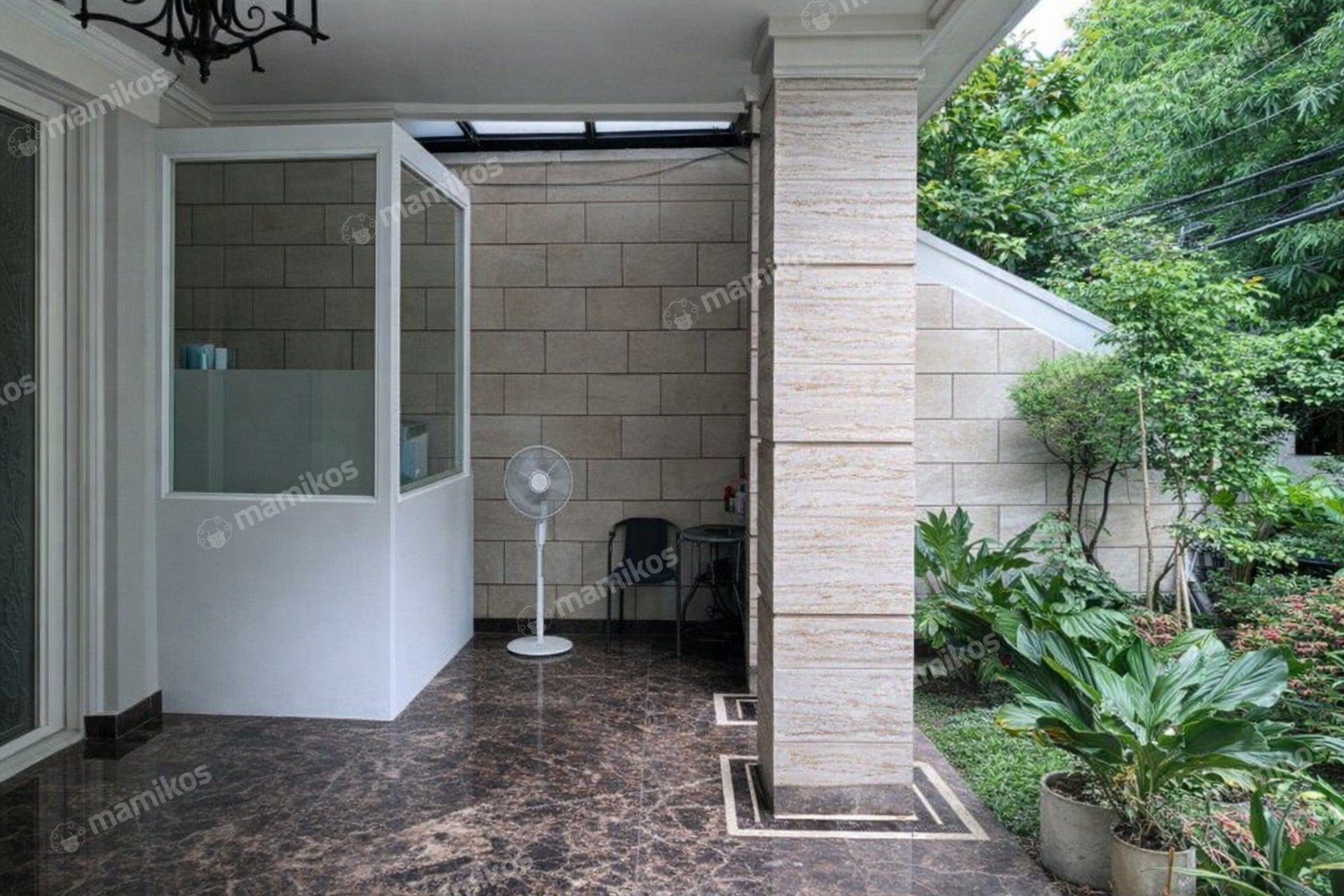 Rumah Sertifikat SHM 4 Kamar Tidur 4 Kamar Mandi Kuningan Jakarta Selatan