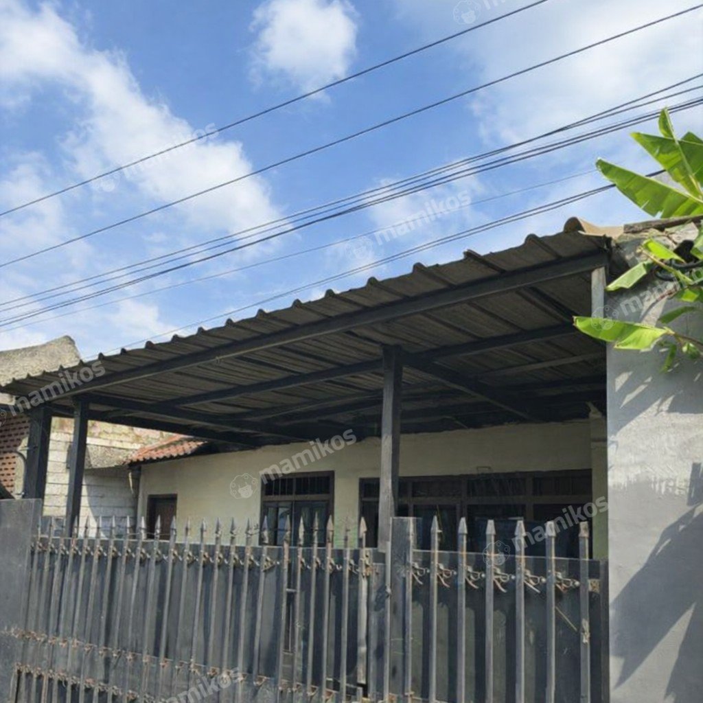Rumah Sertifikat SHM 3 Kamar Tidur 2 Kamar Mandi Kebon Jeruk Jakarta Barat - Photo 2