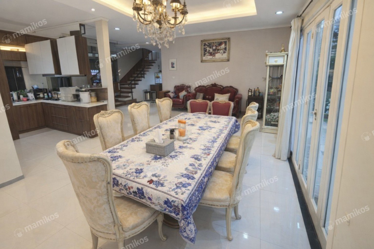 Rumah Sertifikat SHM 6 Kamar Tidur 5 Kamar Mandi Cibubur Jakarta Timur - Photo 4
