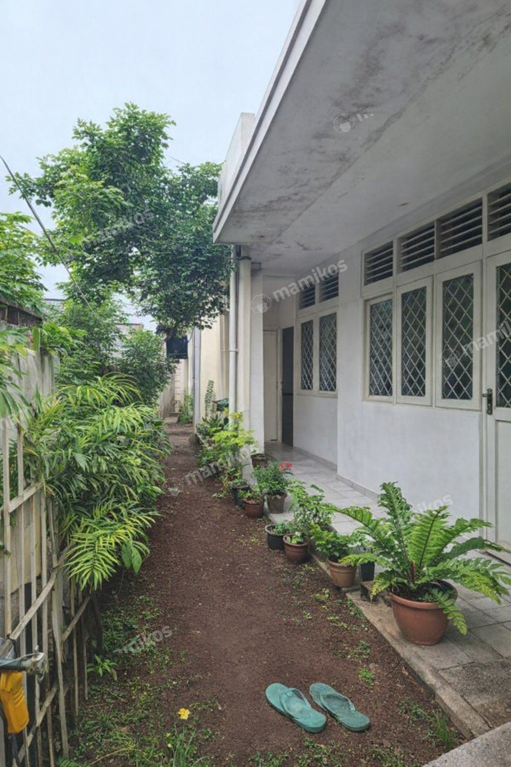 Rumah Sertifikat SHM Kemanggisan Jakarta Barat - Photo 3