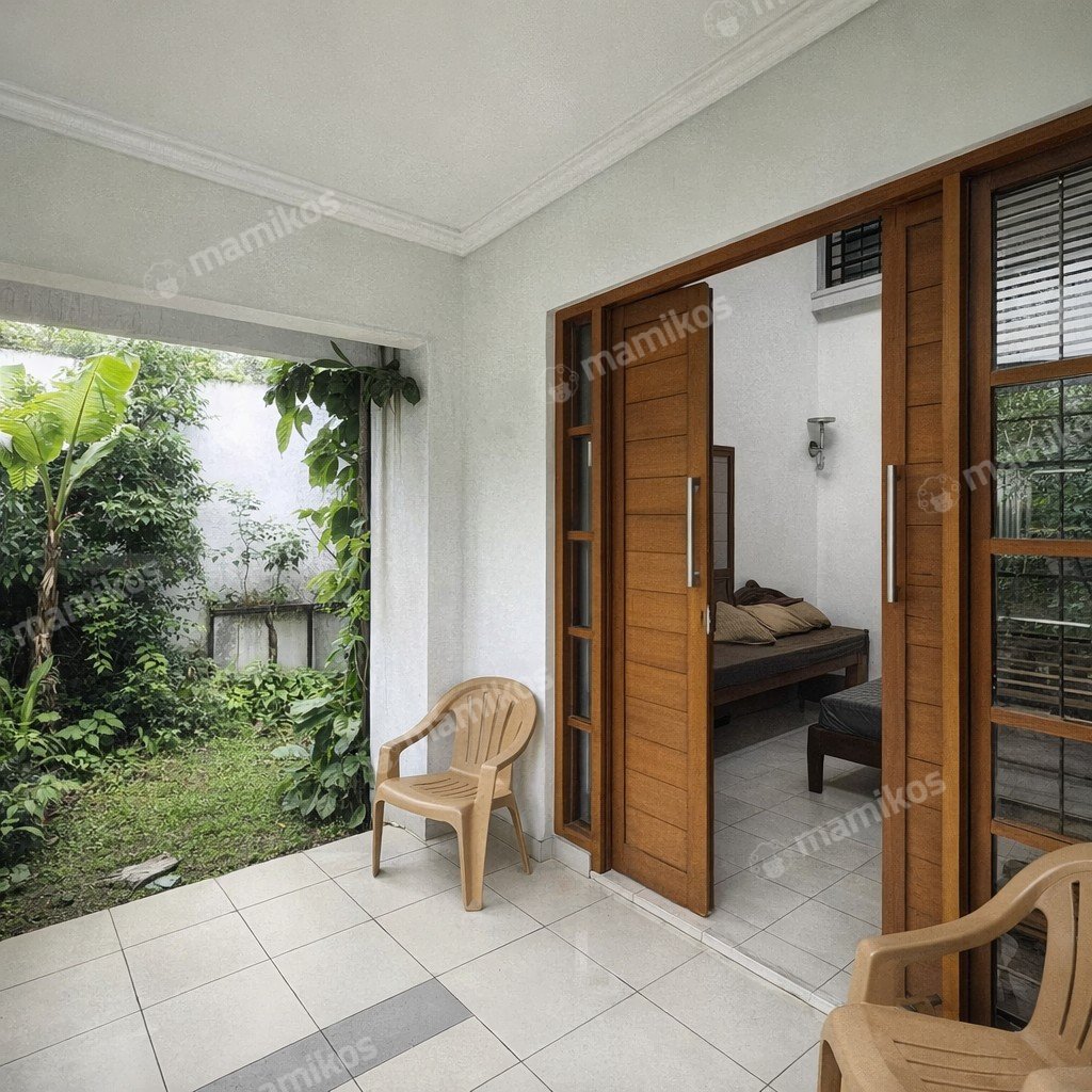 Rumah Sertifikat SHM 6 Kamar Tidur 6 Kamar Mandi Gandaria Jakarta Selatan - Photo 3