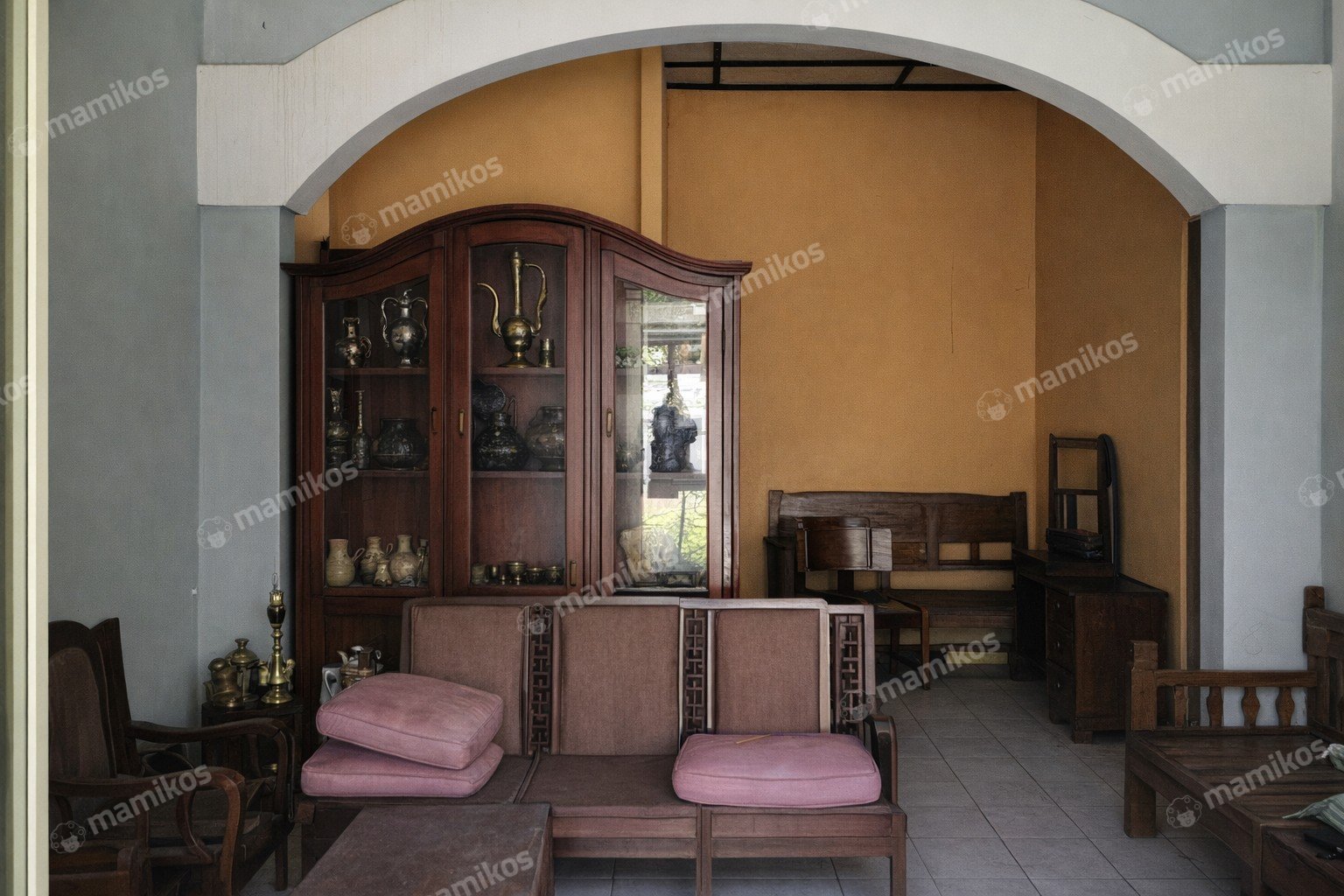 Rumah Sertifikat SHM 3 Kamar Tidur 2 Kamar Mandi Jatinegara Jakarta Timur