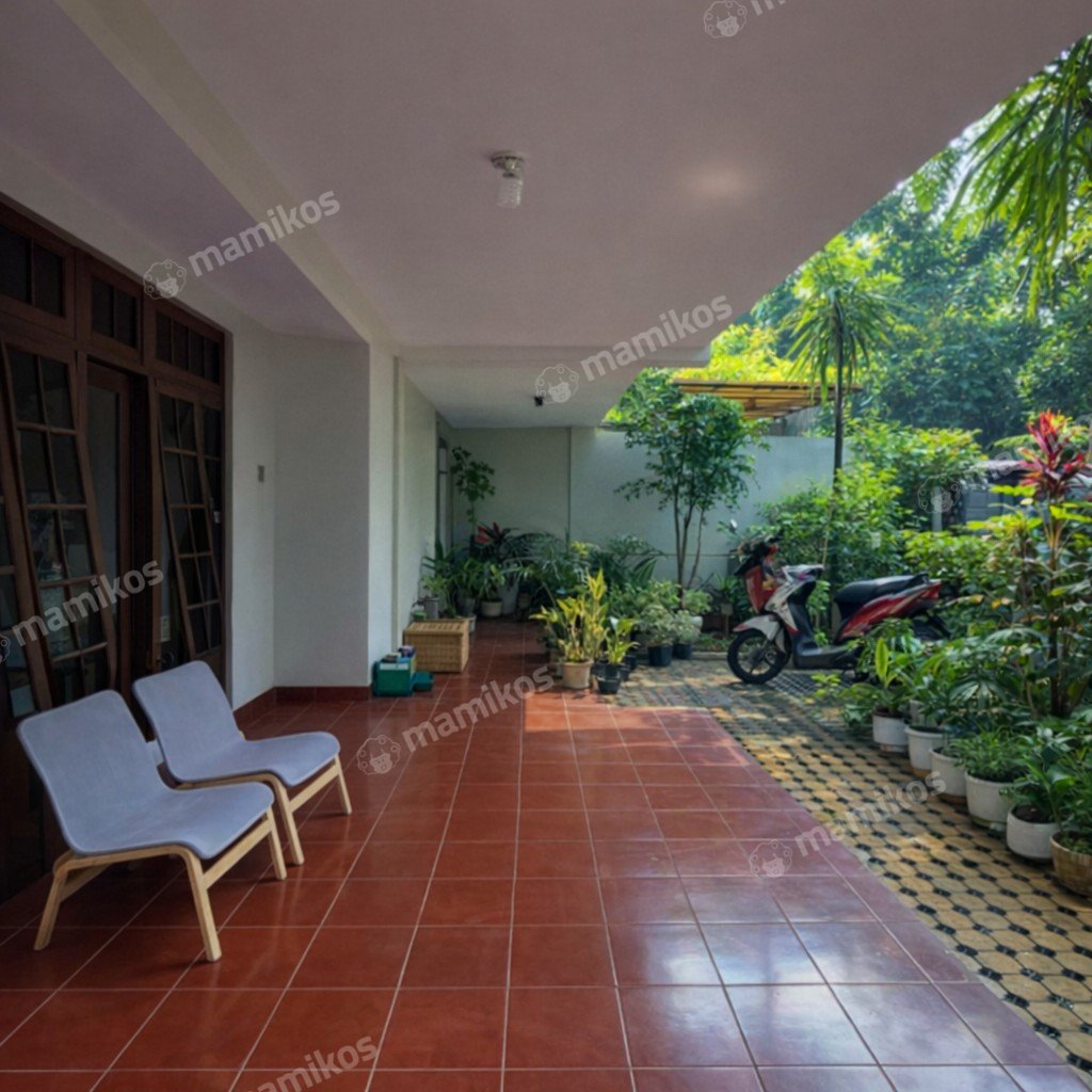 Rumah Sertifikat SHM 3 Kamar Tidur 2 Kamar Mandi Kebayoran Baru Jakarta Selatan - Photo 2