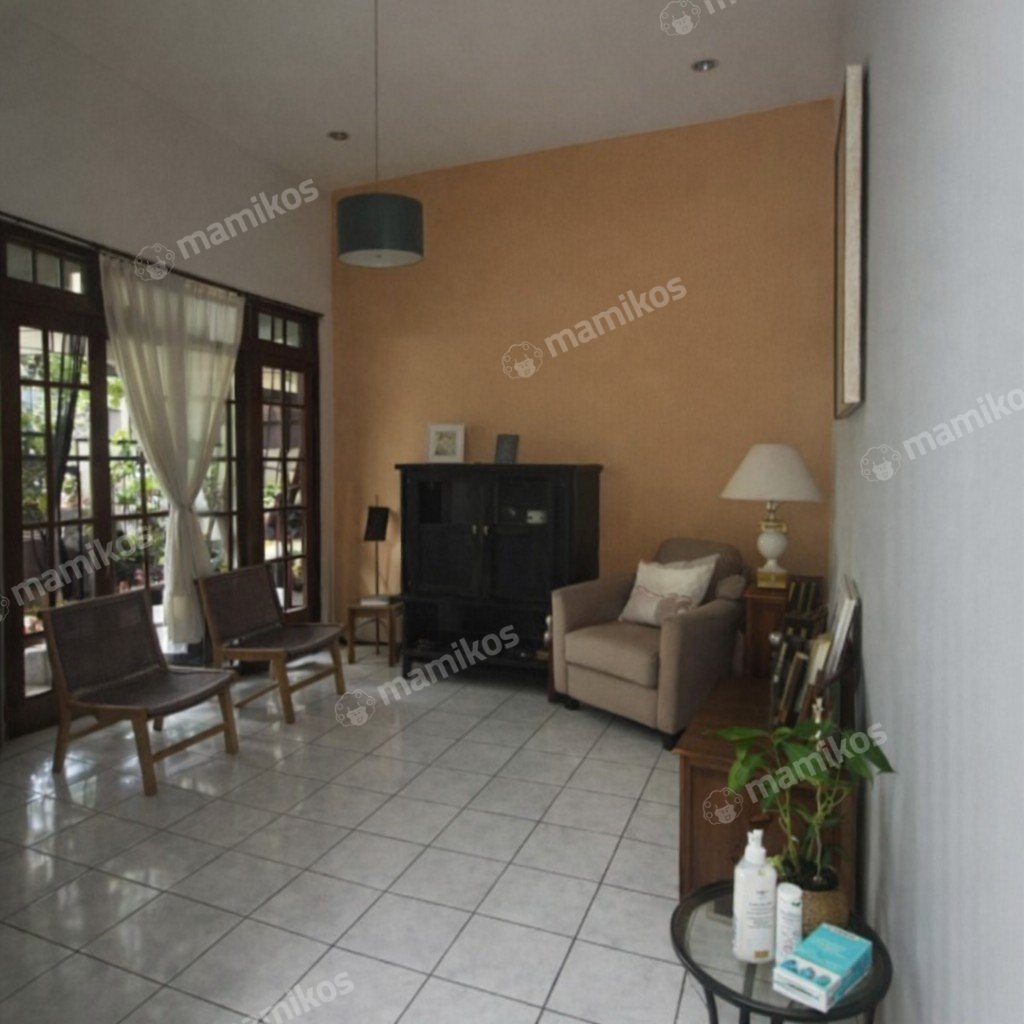 Rumah Sertifikat SHM 3 Kamar Tidur 2 Kamar Mandi Kebayoran Baru Jakarta Selatan - Photo 3