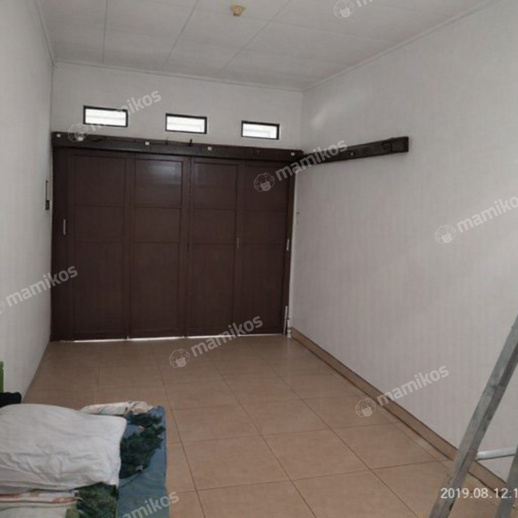 Rumah Sertifikat SHM 3 Kamar Tidur 2 Kamar Mandi Pulogebang Jakarta Timur - Photo 2