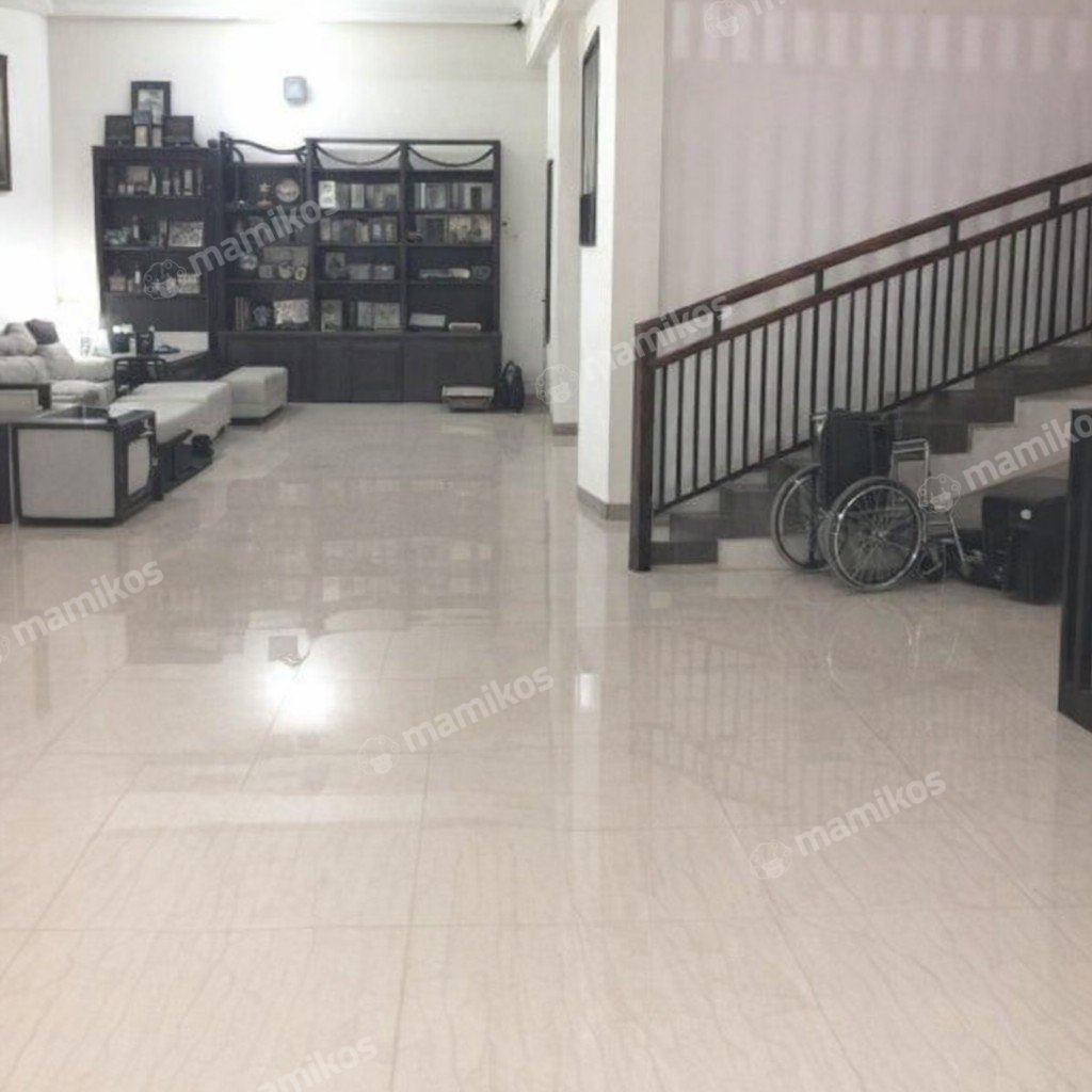 Rumah Sertifikat SHM 5 Kamar Tidur 7 Kamar Mandi Kebon Jeruk Jakarta Barat - Photo 3