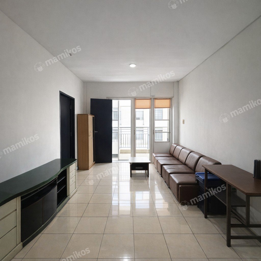 Rumah Sertifikat SHM 5 Kamar Tidur 3 Kamar Mandi Taman Ratu Jakarta Barat - Photo 4