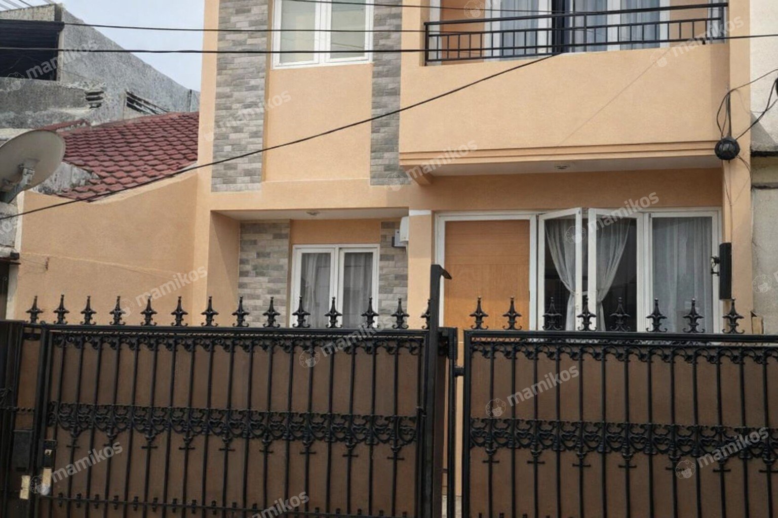 Rumah 4 Kamar Tidur 2 Kamar Mandi 2 Lantai Duri Kepa Jakarta Barat