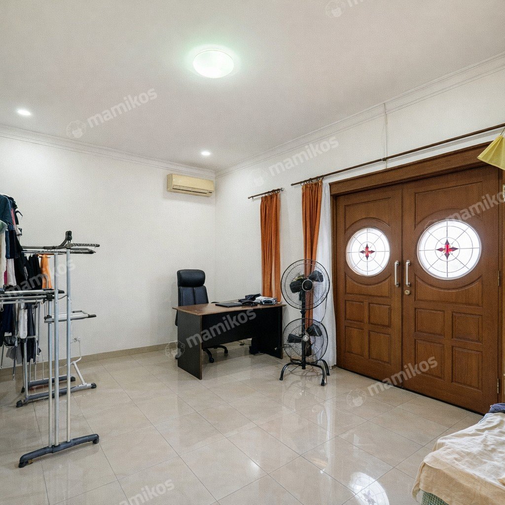 Rumah Sertifikat SHM 4 Kamar Tidur 4 Kamar Mandi Kemang Jakarta Selatan - Photo 5