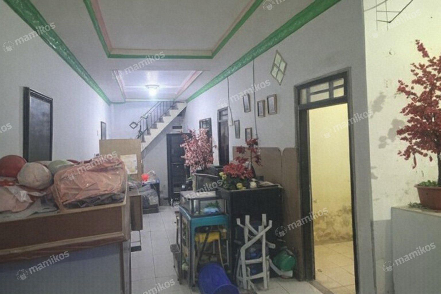 Rumah 14 Kamar Tidur 6 Kamar Mandi 2 Lantai Kapuk Kamal Jakarta Barat