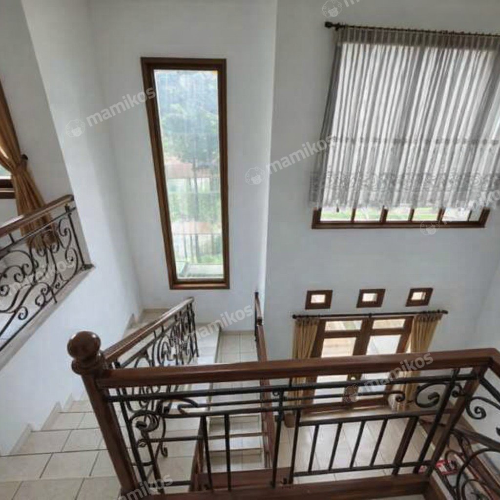 Rumah Sertifikat SHM 3 Kamar Tidur 3 Kamar Mandi Citra Grand Jakarta Timur - Photo 3