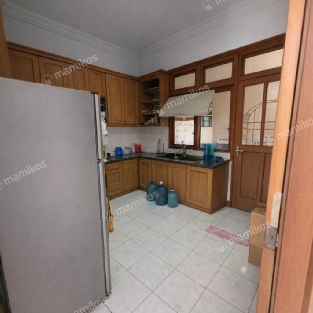 Rumah Sertifikat SHM 3 Kamar Tidur 3 Kamar Mandi Citra Grand Jakarta Timur - Photo 4