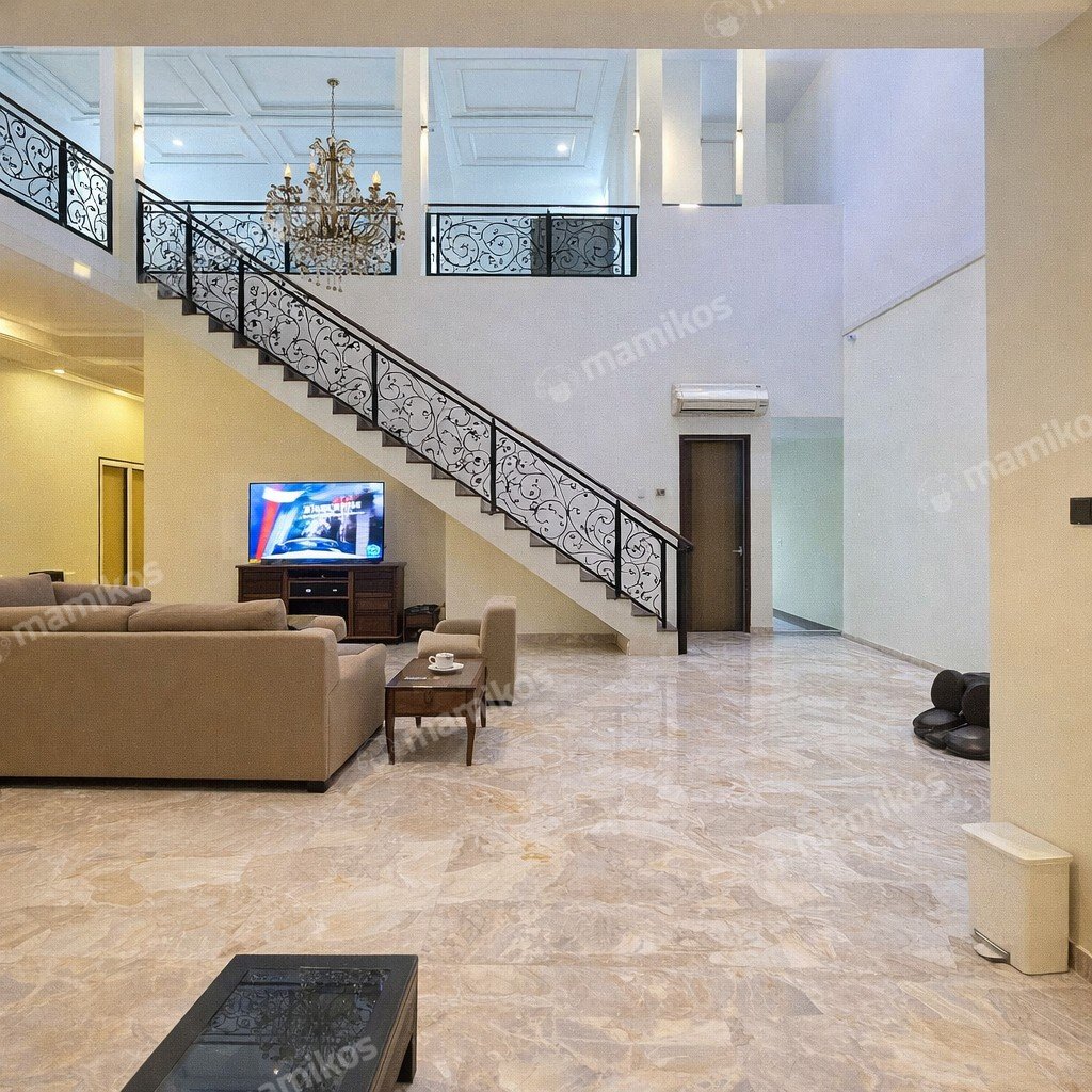 Rumah Sertifikat SHM 5 Kamar Tidur 4 Kamar Mandi Raffles Hills Jakarta Timur - Photo 4