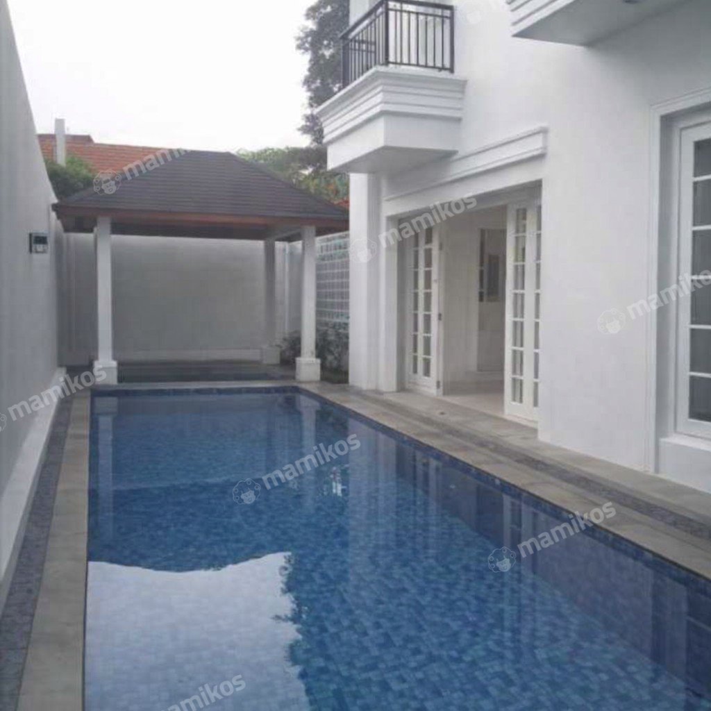 Rumah Sertifikat SHM 4 Kamar Tidur 4 Kamar Mandi Kebayoran Baru Jakarta Selatan - Photo 2