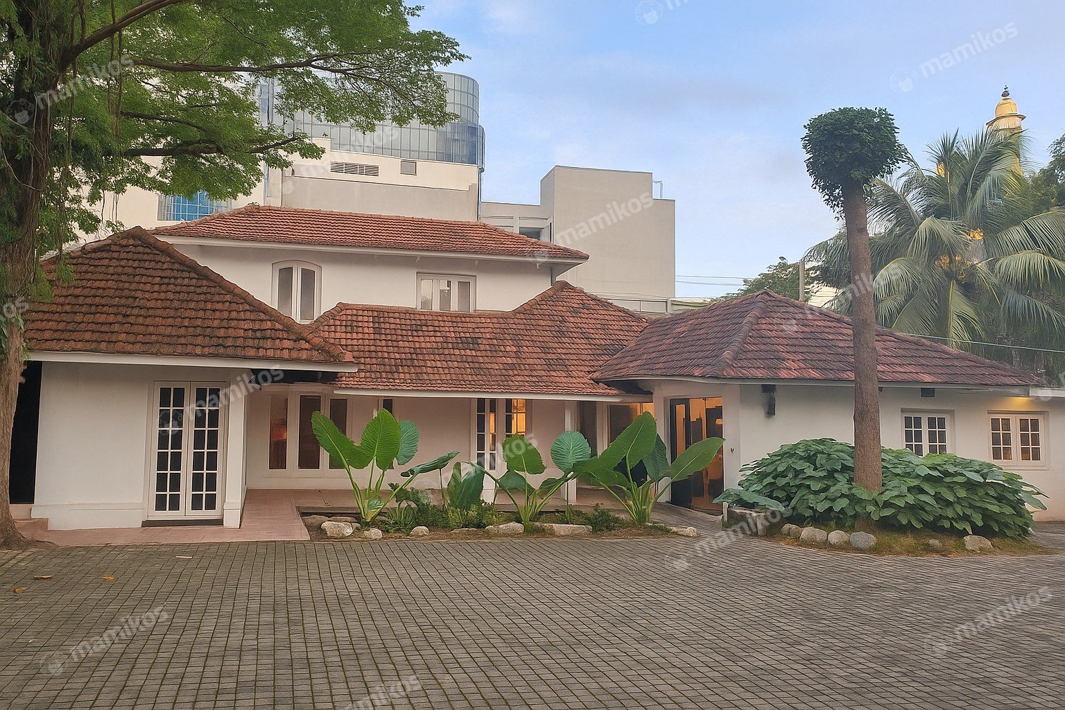 Rumah Sertifikat SHM 14 Kamar Tidur 4 Kamar Mandi Mampang Prapatan Jakarta Selatan