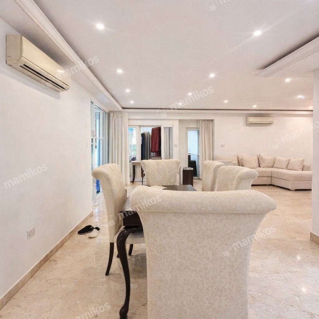 Rumah Sertifikat SHM 3 Kamar Tidur 3 Kamar Mandi Lebak Bulus Jakarta Selatan - Photo 5