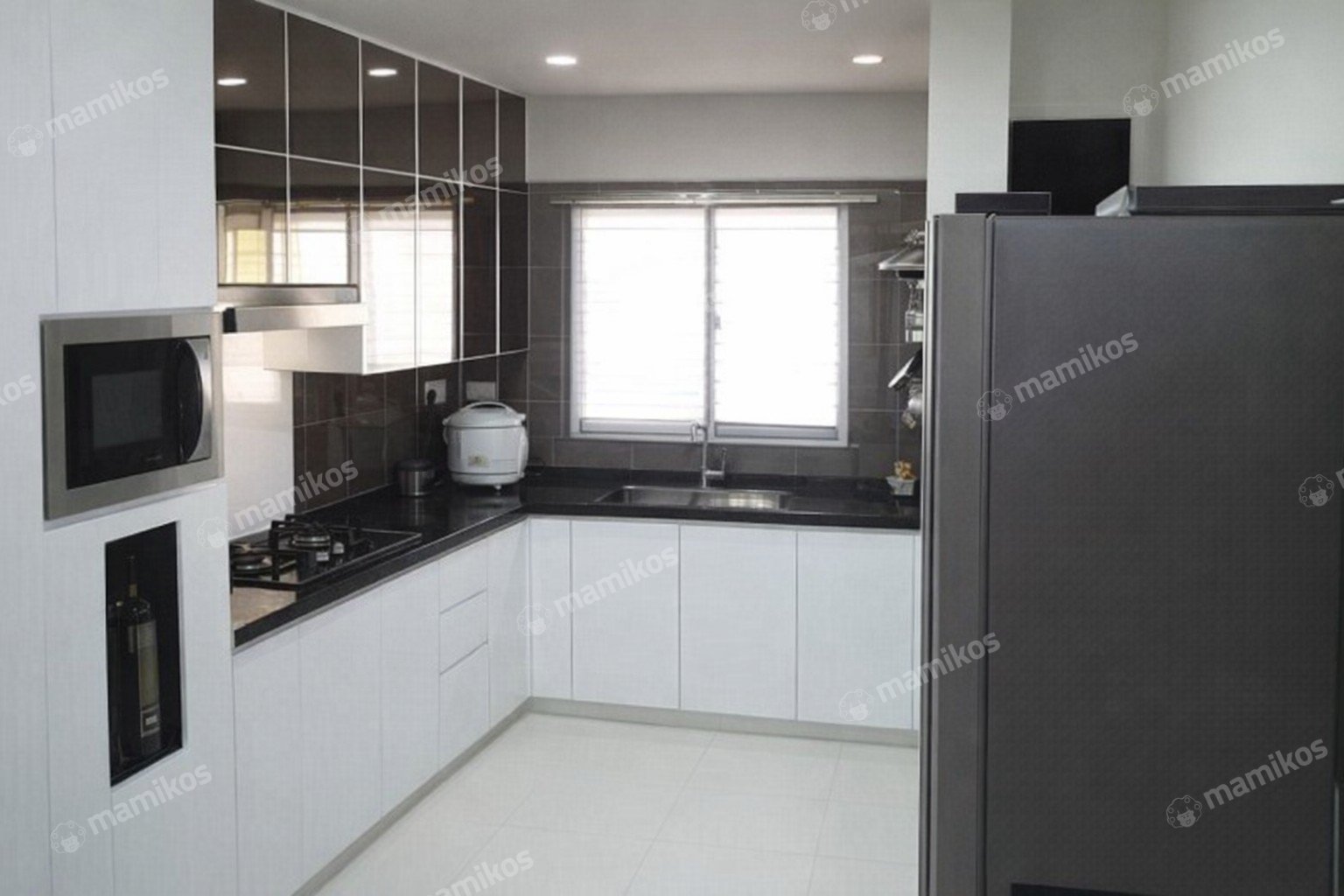 Rumah Sertifikat SHM 3 Kamar Tidur 2 Kamar Mandi Pondok Indah Jakarta Selatan - Photo 2