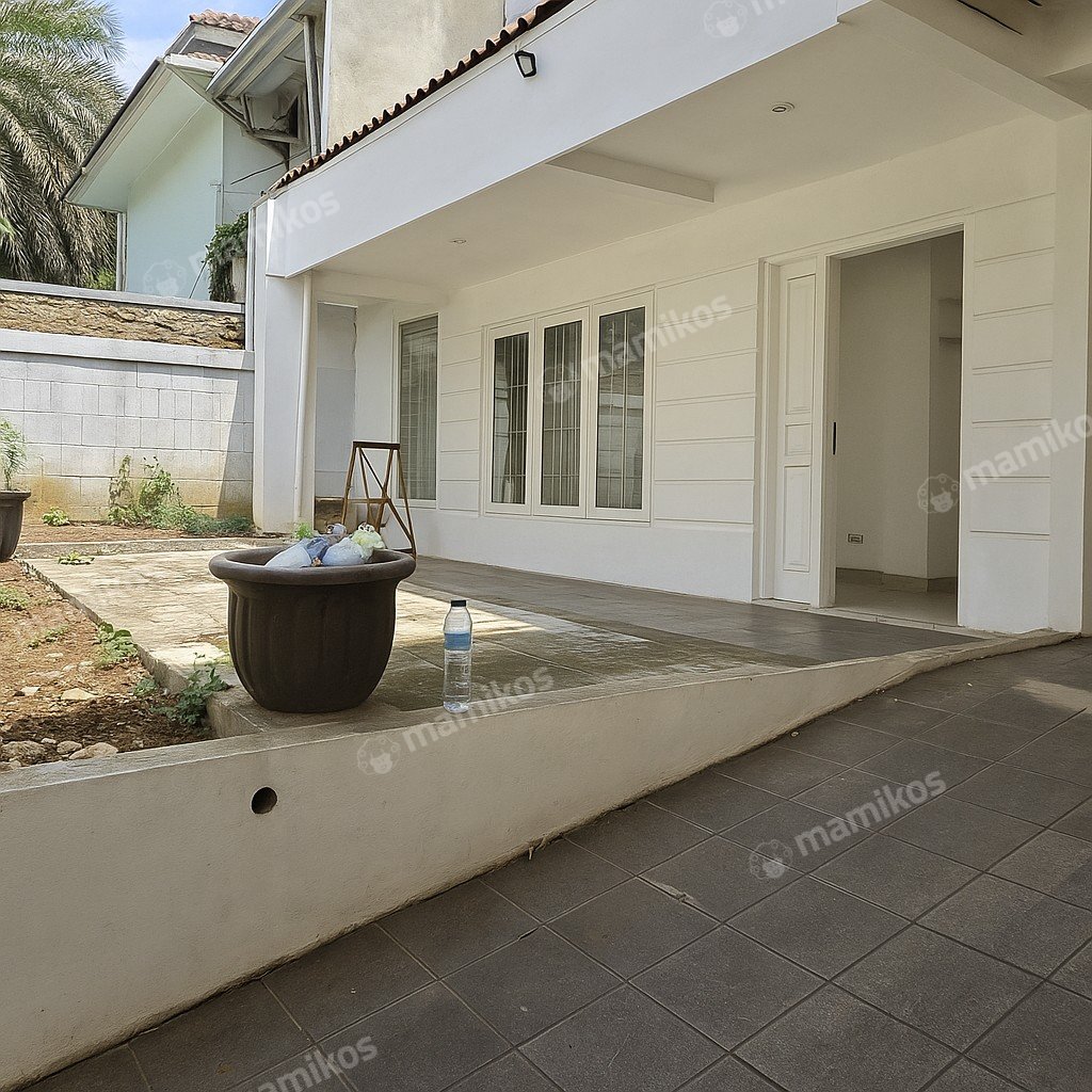 Rumah Sertifikat SHM 3 Kamar Tidur 3 Kamar Mandi Pondok Indah Jakarta Selatan