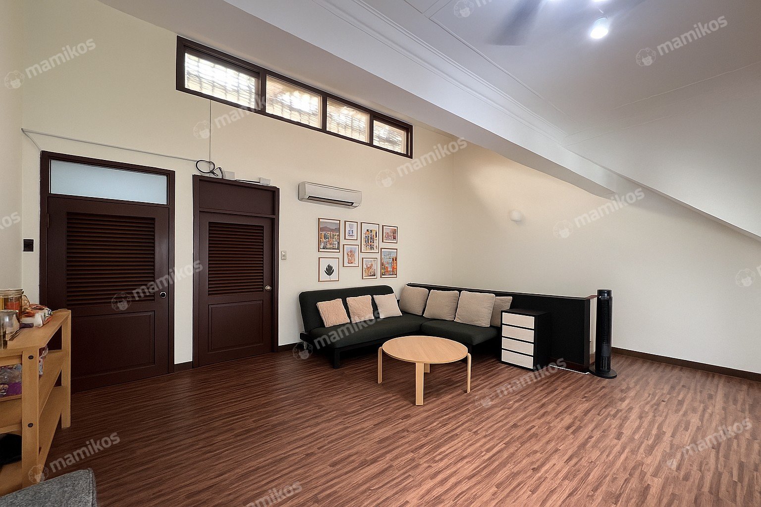 Rumah Sertifikat SHM 5 Kamar Tidur 5 Kamar Mandi Tanjung Duren Jakarta Barat - Photo 3