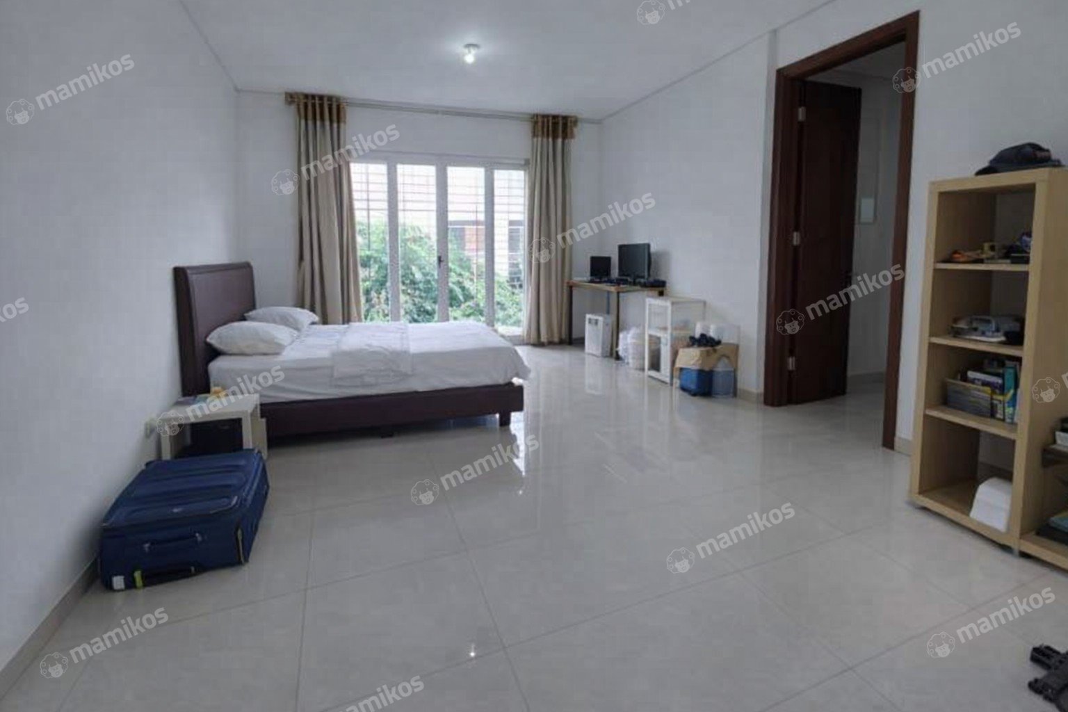 Rumah Sertifikat SHM 7 Kamar Tidur 4 Kamar Mandi Kayu Putih Jakarta Timur - Photo 5