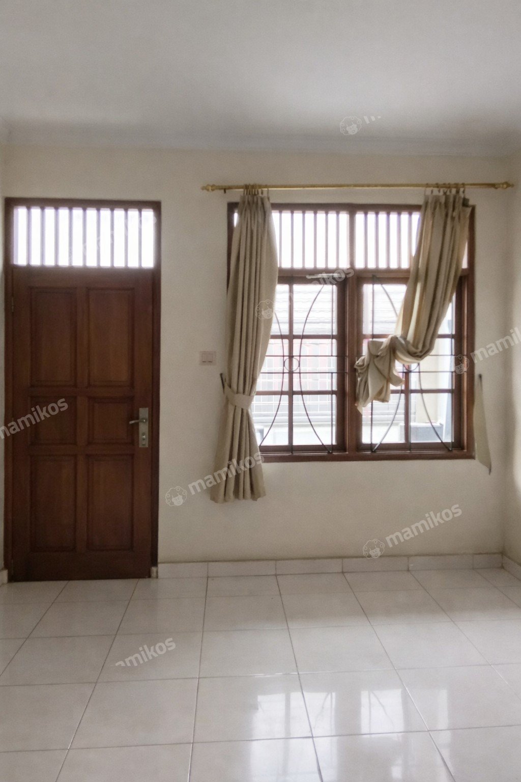 Rumah Sertifikat SHM 5 Kamar Tidur 3 Kamar Mandi Kelapa Gading Jakarta Utara - Photo 5