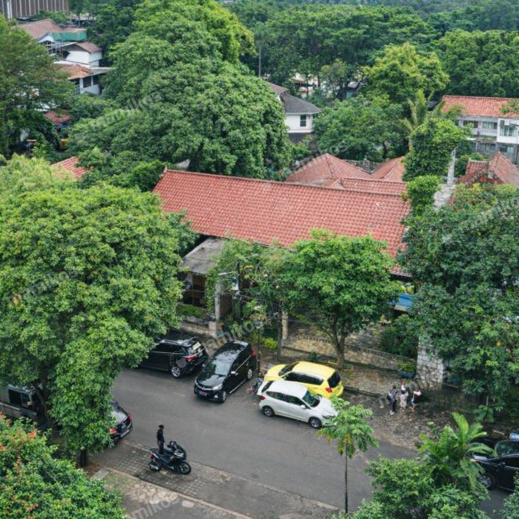 Rumah Sertifikat SHM 10 Kamar Tidur 7 Kamar Mandi SCBD Jakarta Selatan - Photo 2