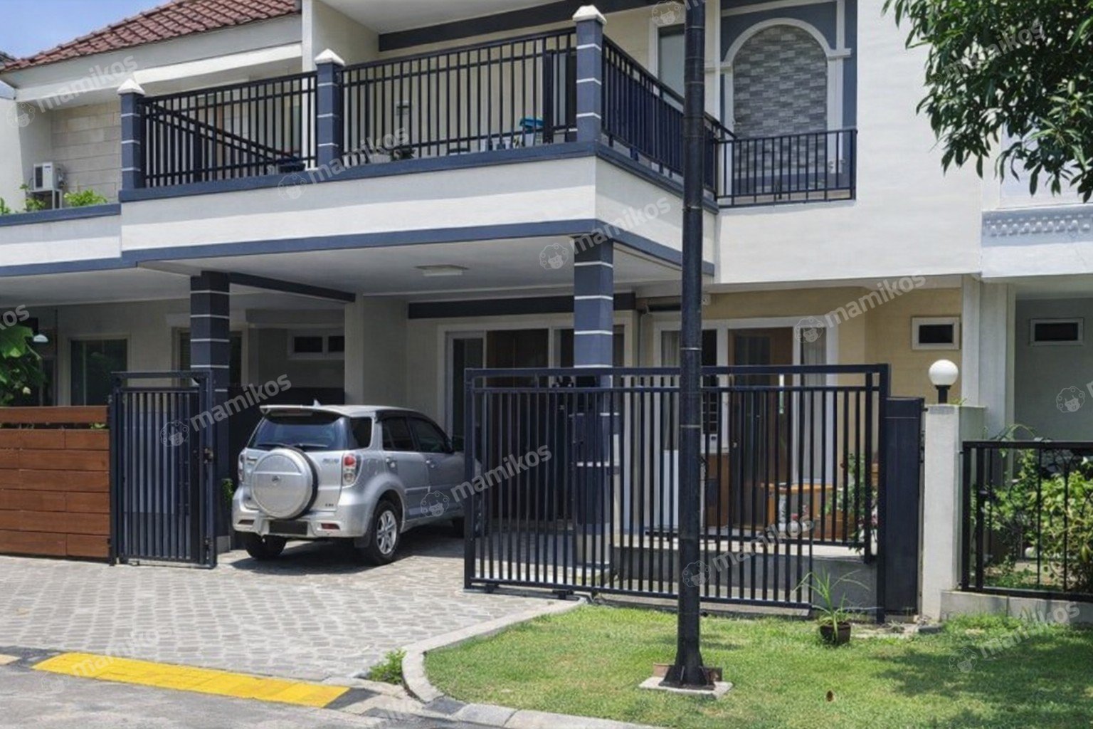 Rumah Sertifikat SHM 6 Kamar Tidur 6 Kamar Mandi Legenda Wisata Jakarta Timur