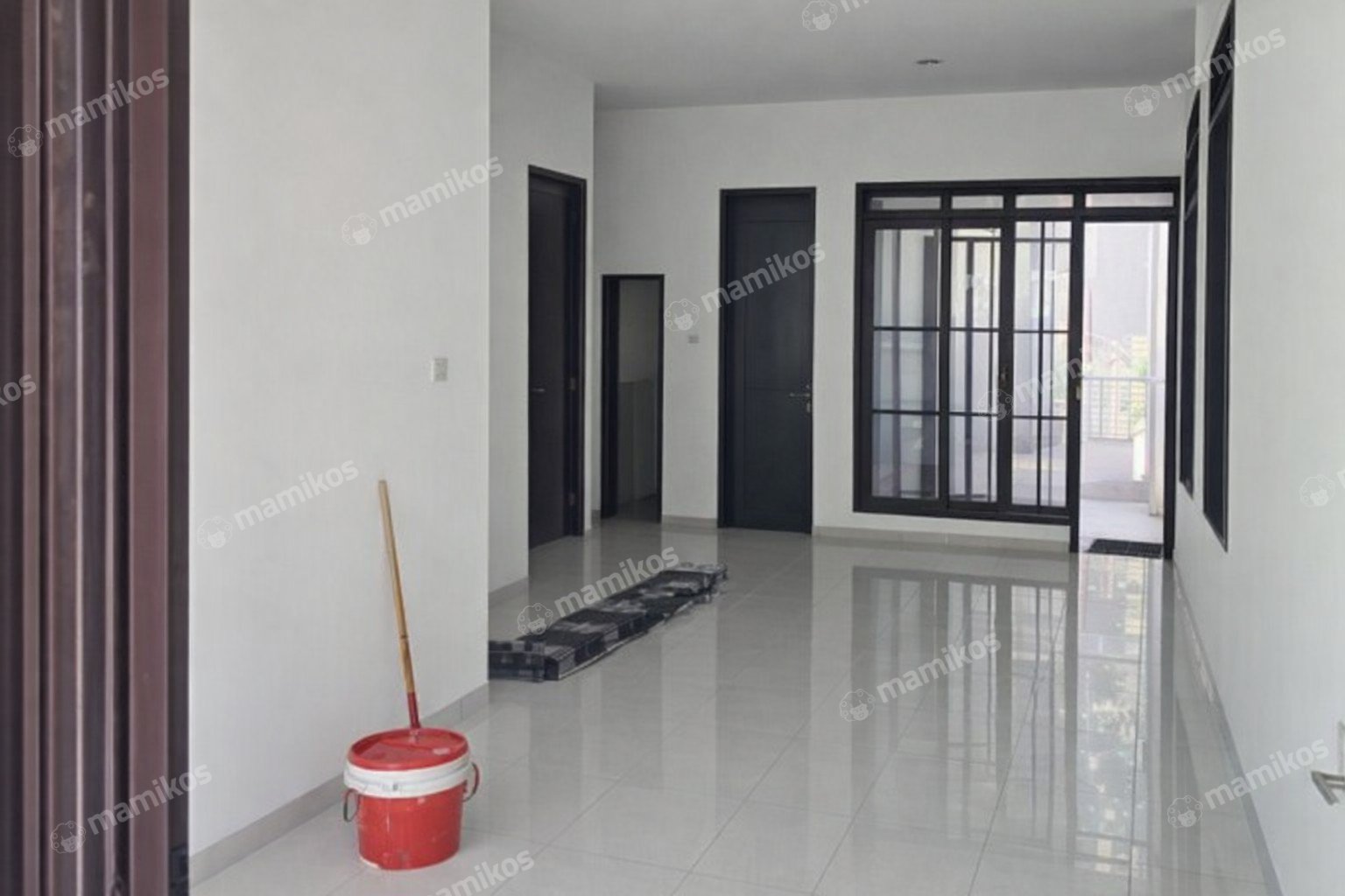 Rumah Sertifikat SHM 4 Kamar Tidur 3 Kamar Mandi Cakung Jakarta Timur - Photo 2