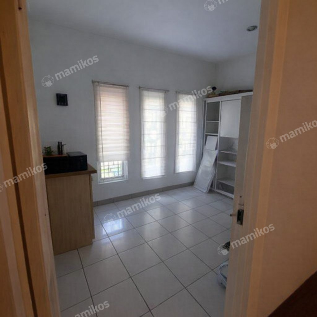Rumah Sertifikat SHM 2 Kamar Tidur 3 Kamar Mandi Cakung Jakarta Timur - Photo 3