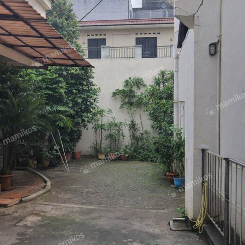 Rumah 5 Kamar Tidur 5 Kamar Mandi 2 Lantai Kedoya Jakarta Barat - Photo 5