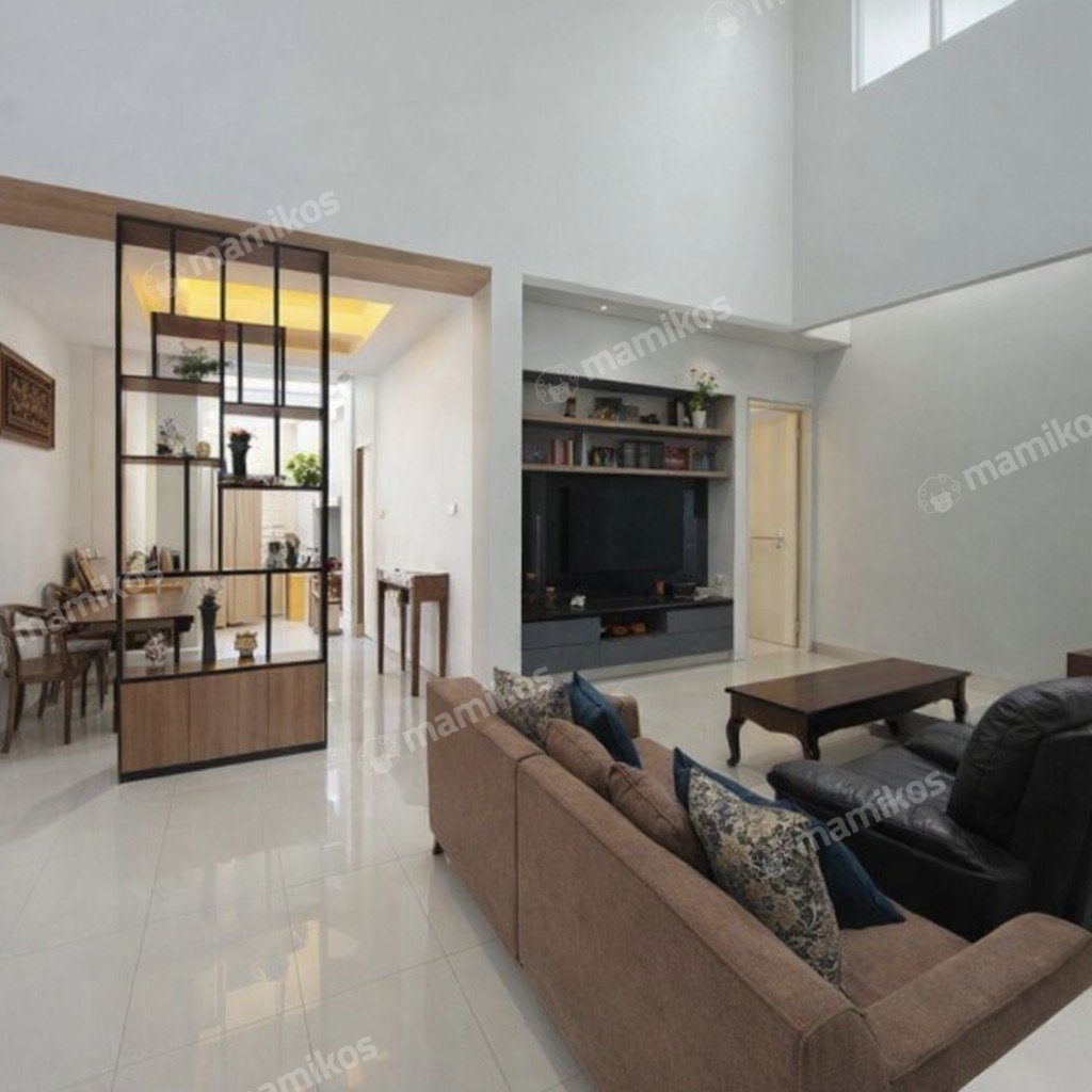 Rumah Sertifikat SHM 4 Kamar Tidur 4 Kamar Mandi Tomang Jakarta Barat - Photo 2