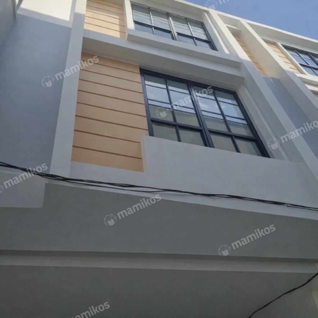 Rumah Sertifikat SHM 3 Kamar Tidur 3 Kamar Mandi Taman Ratu Jakarta Barat - Photo 2