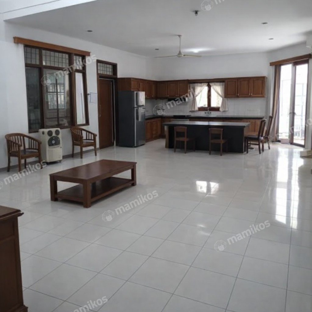 Rumah Sertifikat SHM 5 Kamar Tidur 3 Kamar Mandi Meruya Jakarta Barat - Photo 2