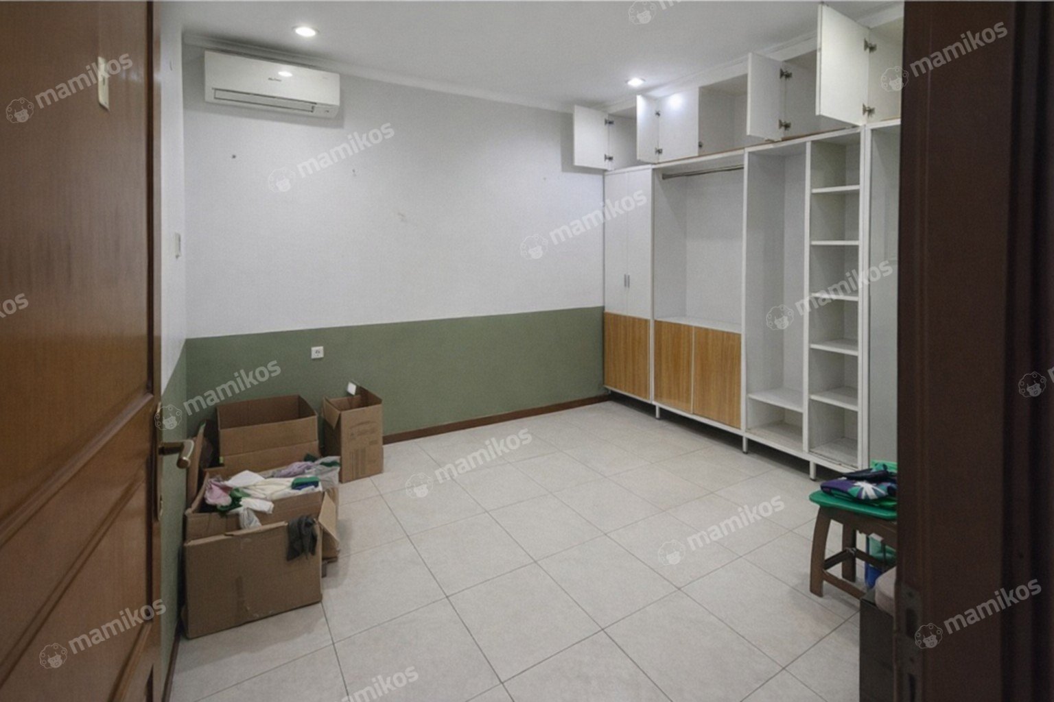 Rumah Sertifikat SHM 3 Kamar Tidur 2 Kamar Mandi Puri Indah Jakarta Barat - Photo 3