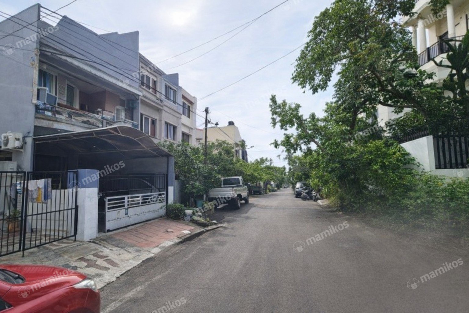 Rumah Sertifikat SHM 3 Kamar Tidur 2 Kamar Mandi Puri Indah Jakarta Barat - Photo 4