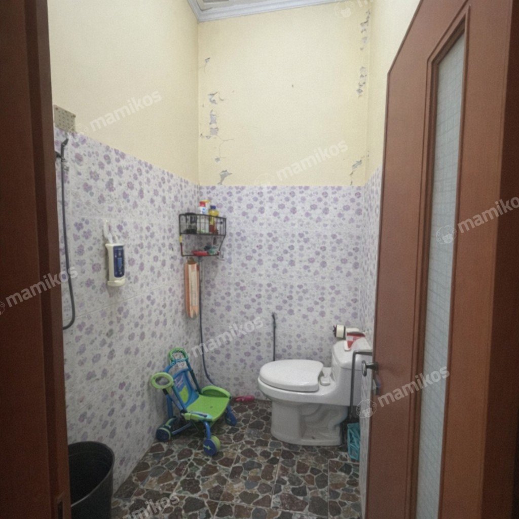 Rumah Sertifikat SHM 4 Kamar Tidur 3 Kamar Mandi Jagakarsa Jakarta Selatan - Photo 3