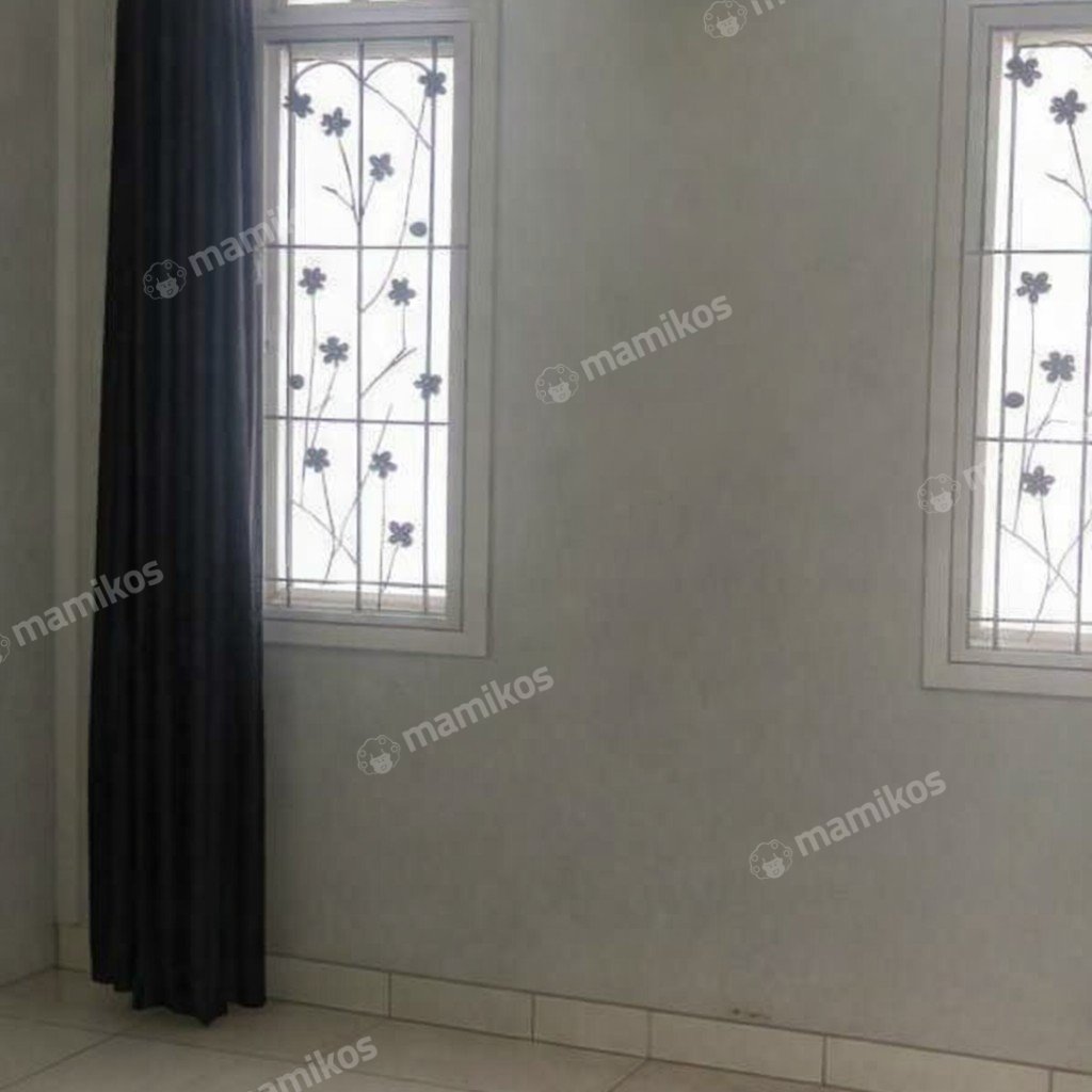 Rumah Sertifikat SHM 4 Kamar Tidur 3 Kamar Mandi Legenda Wisata Jakarta Timur - Photo 5
